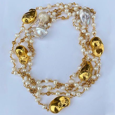 Hiraola's Product Image